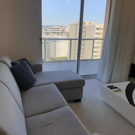 Appartement Elite 14e Da Rocha *